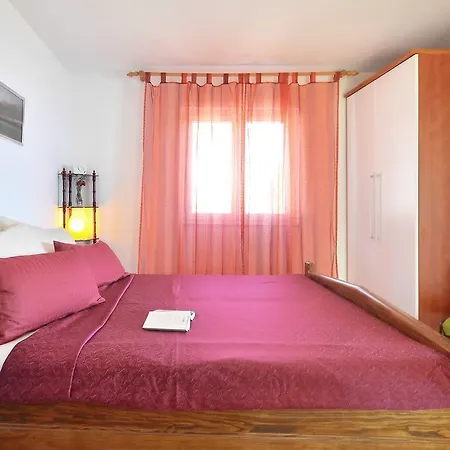 Apartment Two-bedrooms By The Sea *