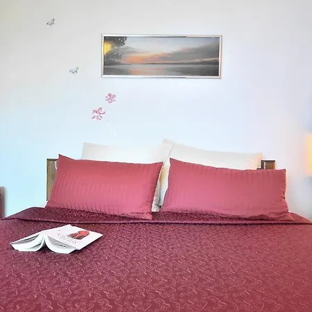 Two-bedrooms By The Sea Postira