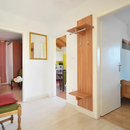 Two-bedrooms By The Sea Apartment