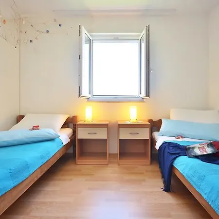 Apartment Two-bedrooms By The Sea