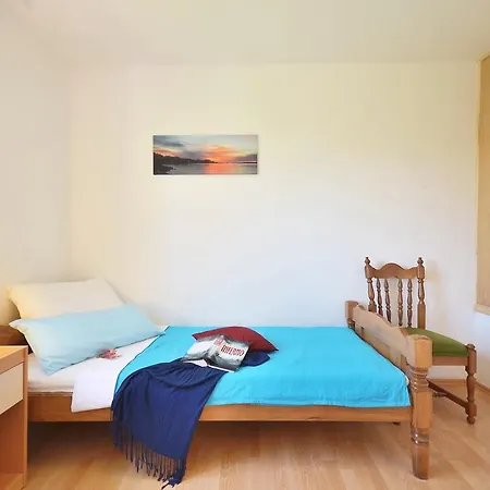 Apartment Two-bedrooms By The Sea *